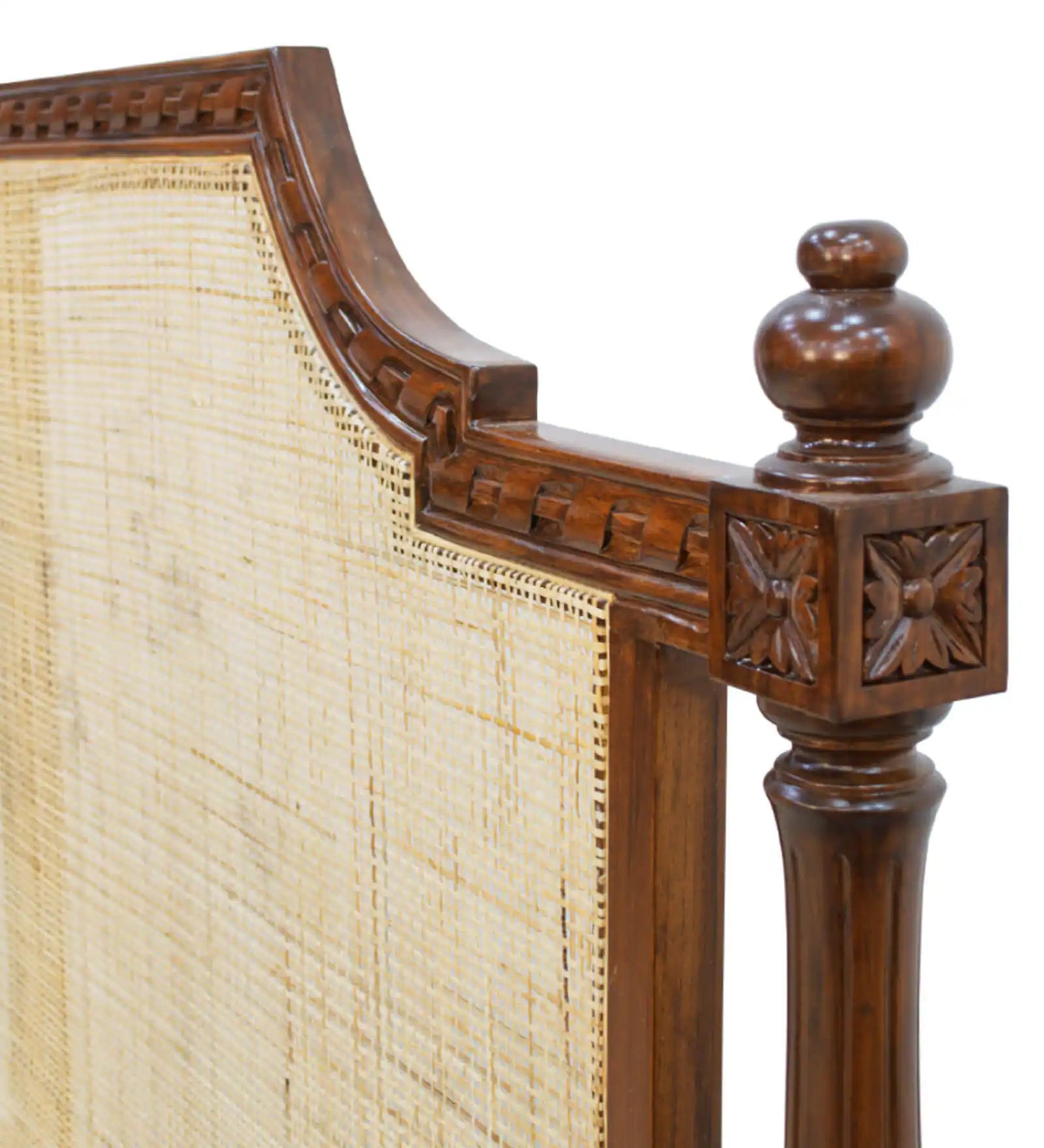 Frost Queen Size Bed