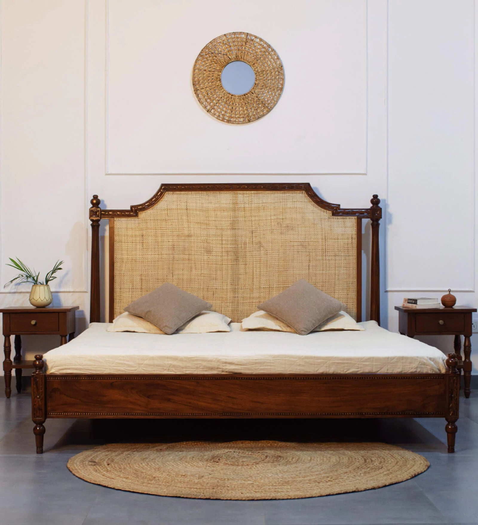 Frost Queen Size Bed