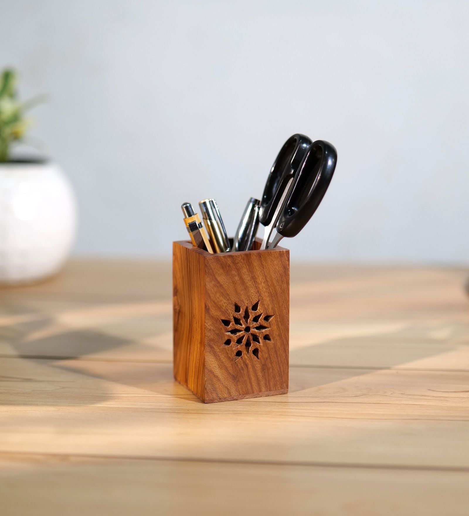 Jeven Pen Holder