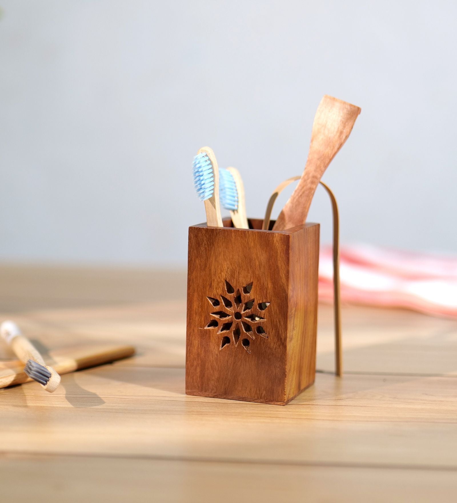 Jeven Pen Holder