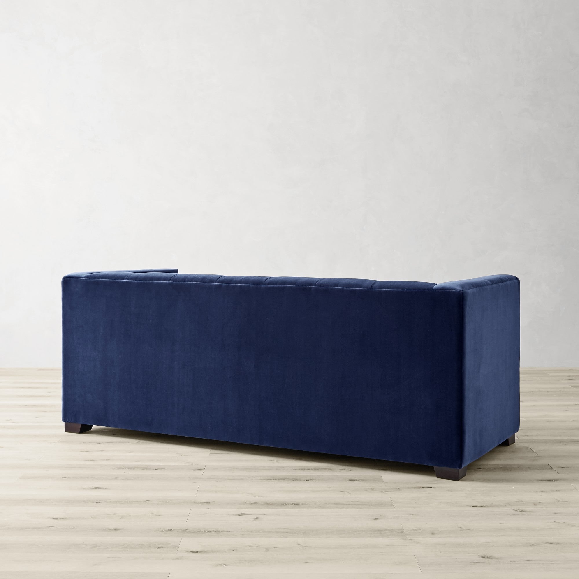 Cavallo Sofa