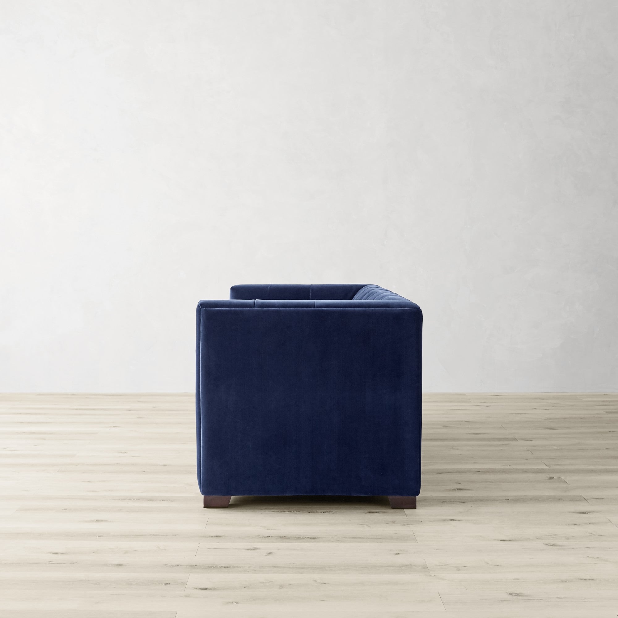 Cavallo Sofa