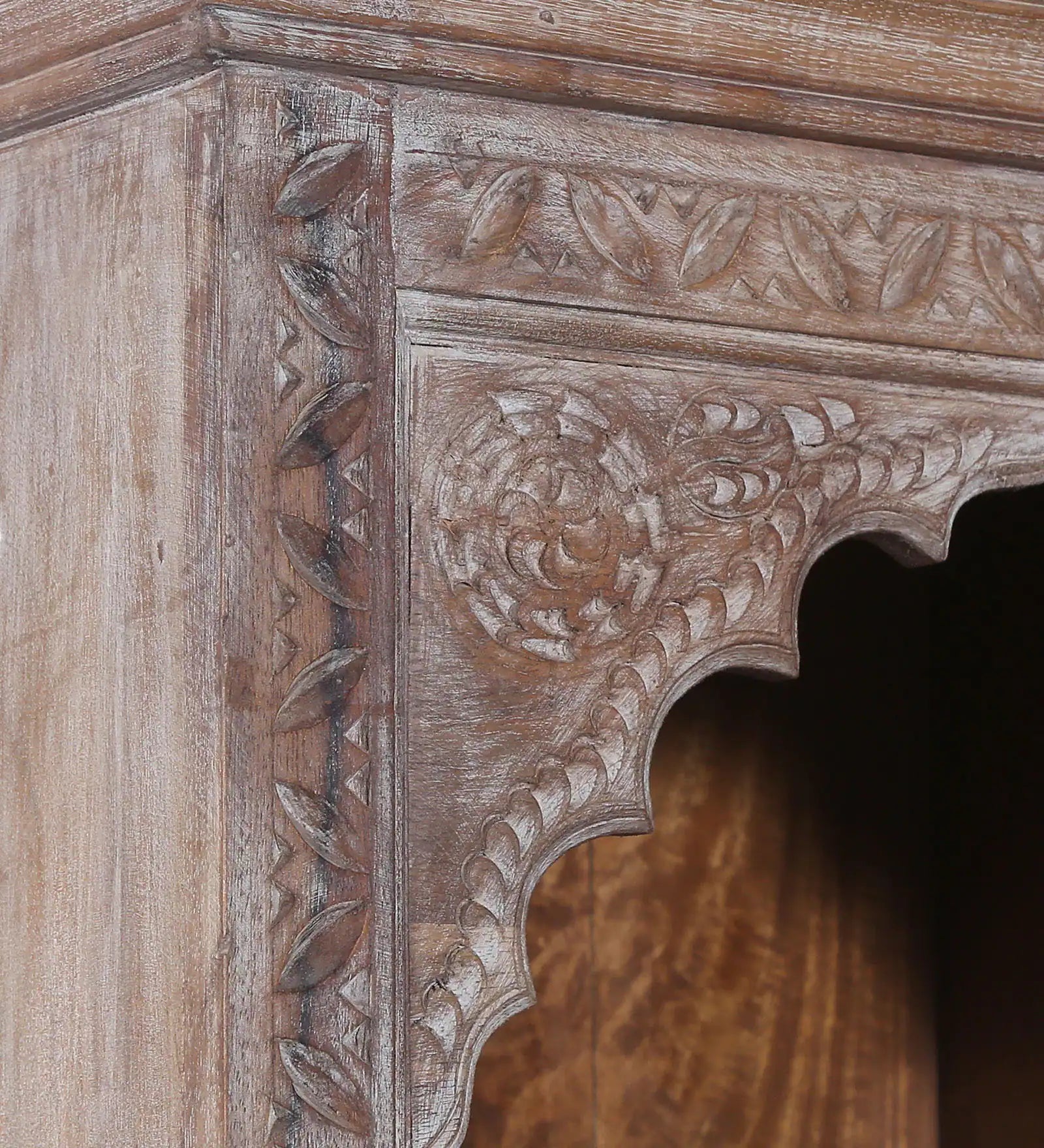 Timber Book Shelf