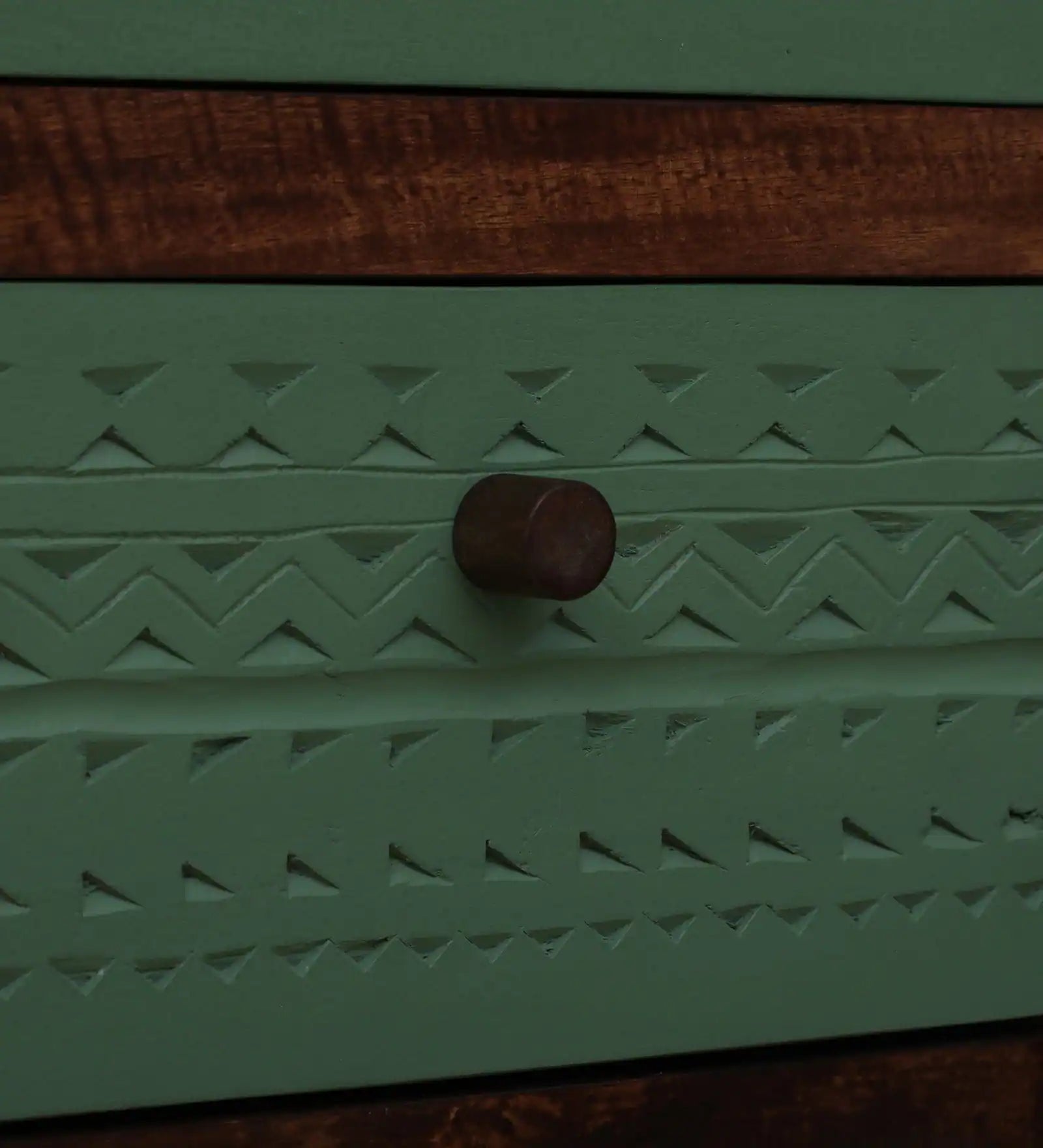 Cove Chest Of Drawers