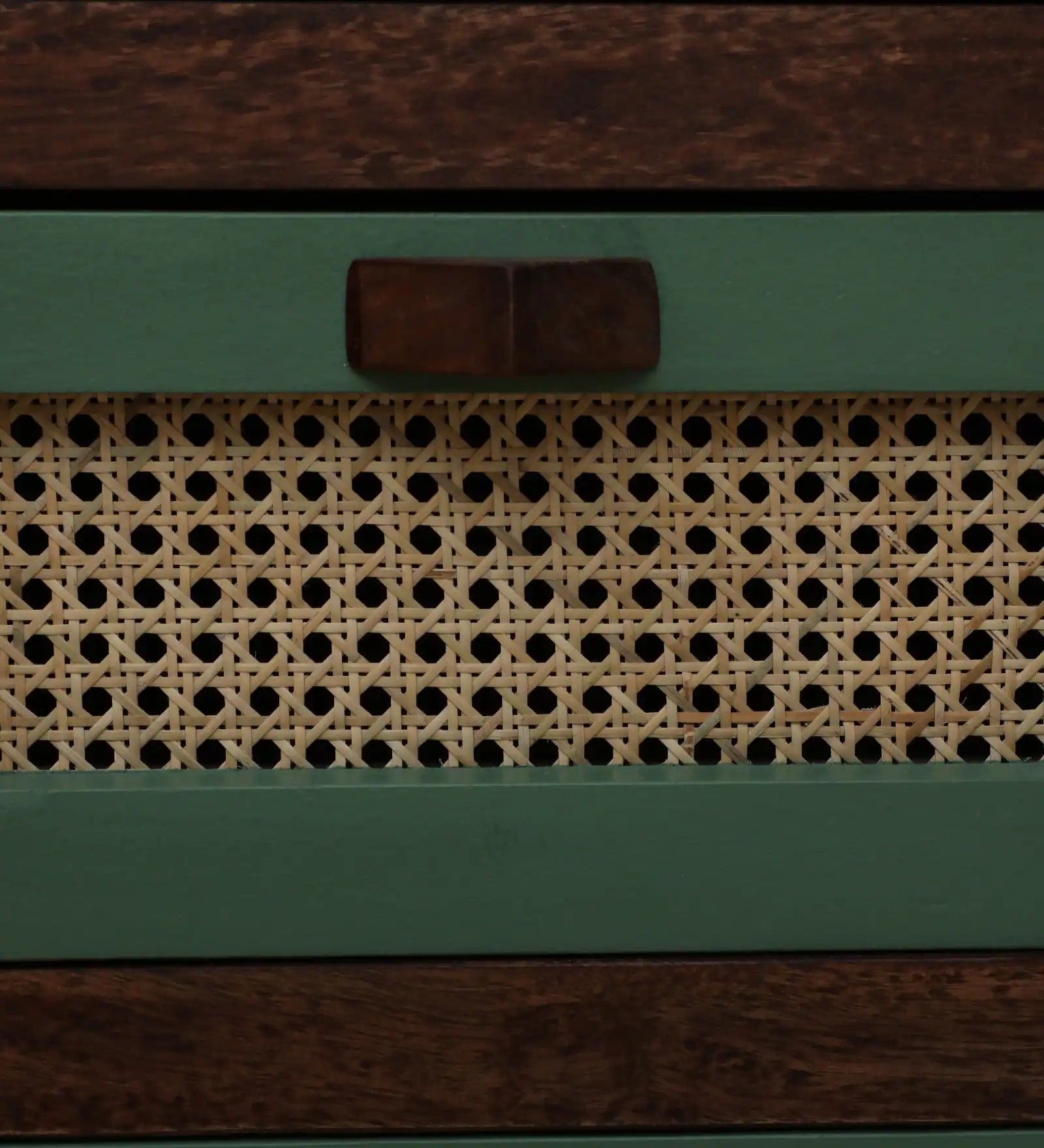 Cove Chest Of Drawers