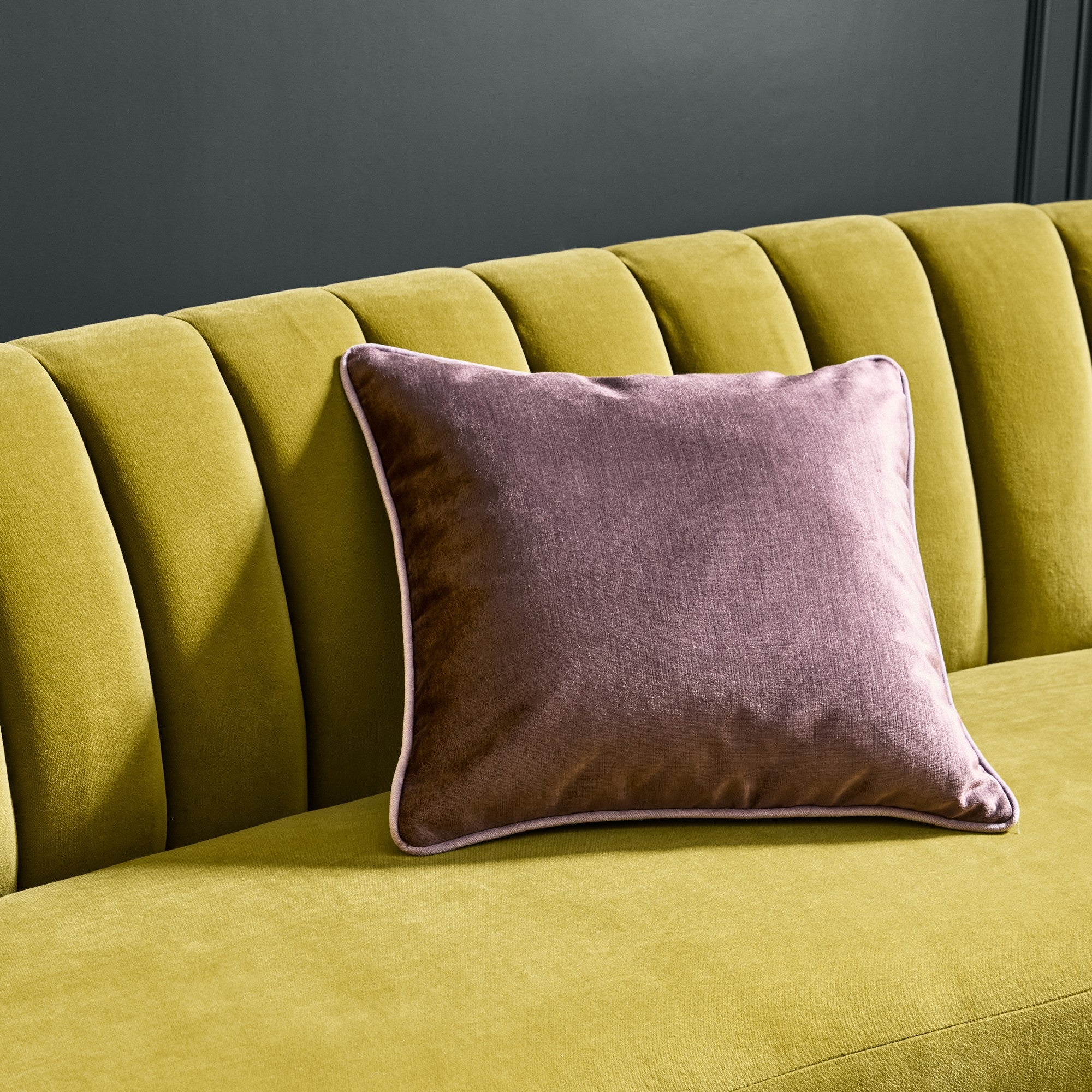 Inez Sofa
