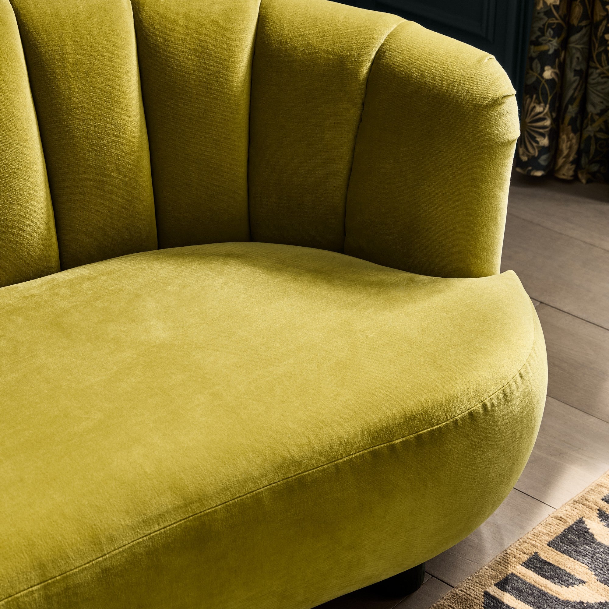 Inez Sofa