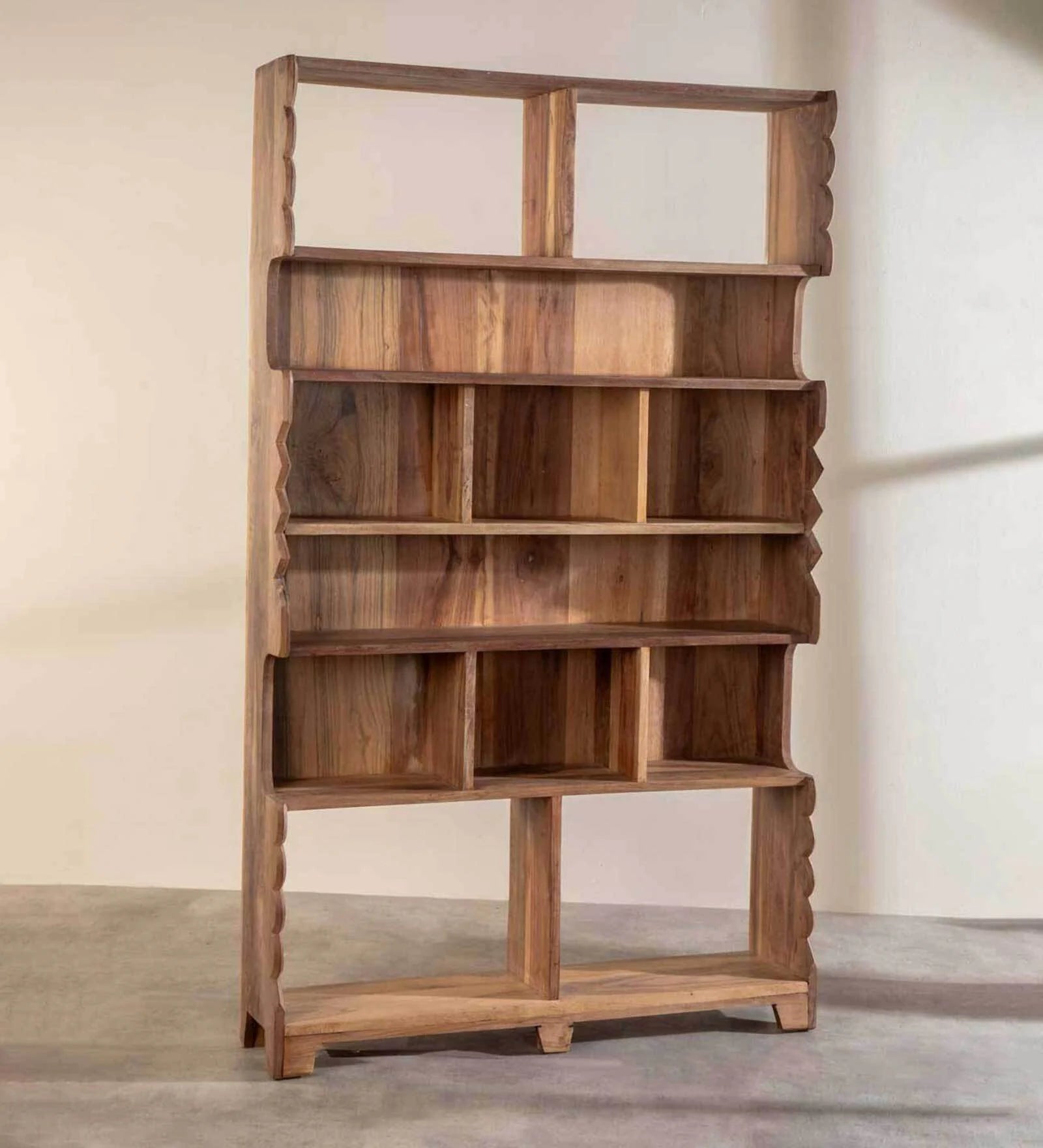 Arc Book Shelf