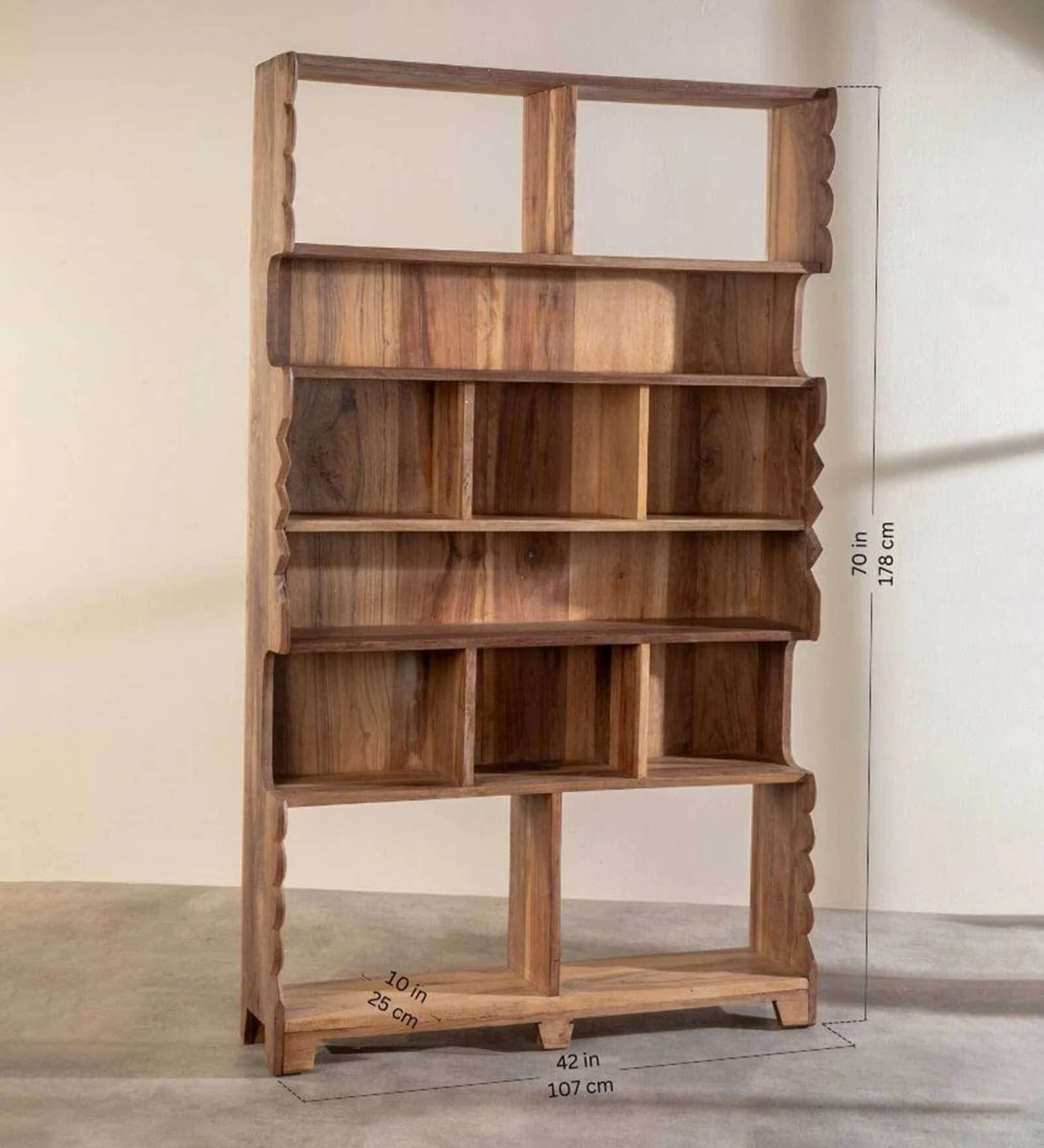 Arc Book Shelf