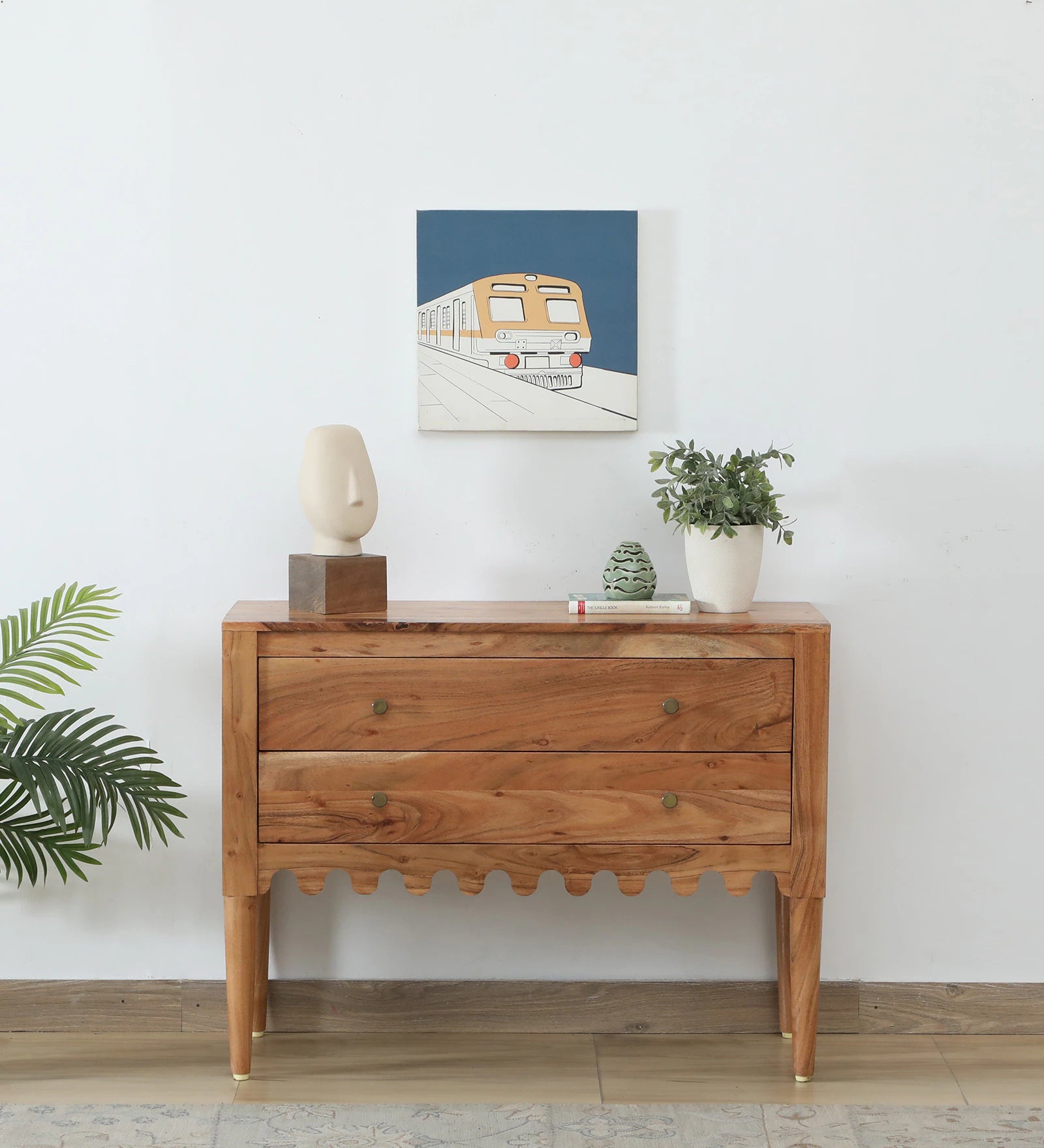 Crest Chest of Drawer