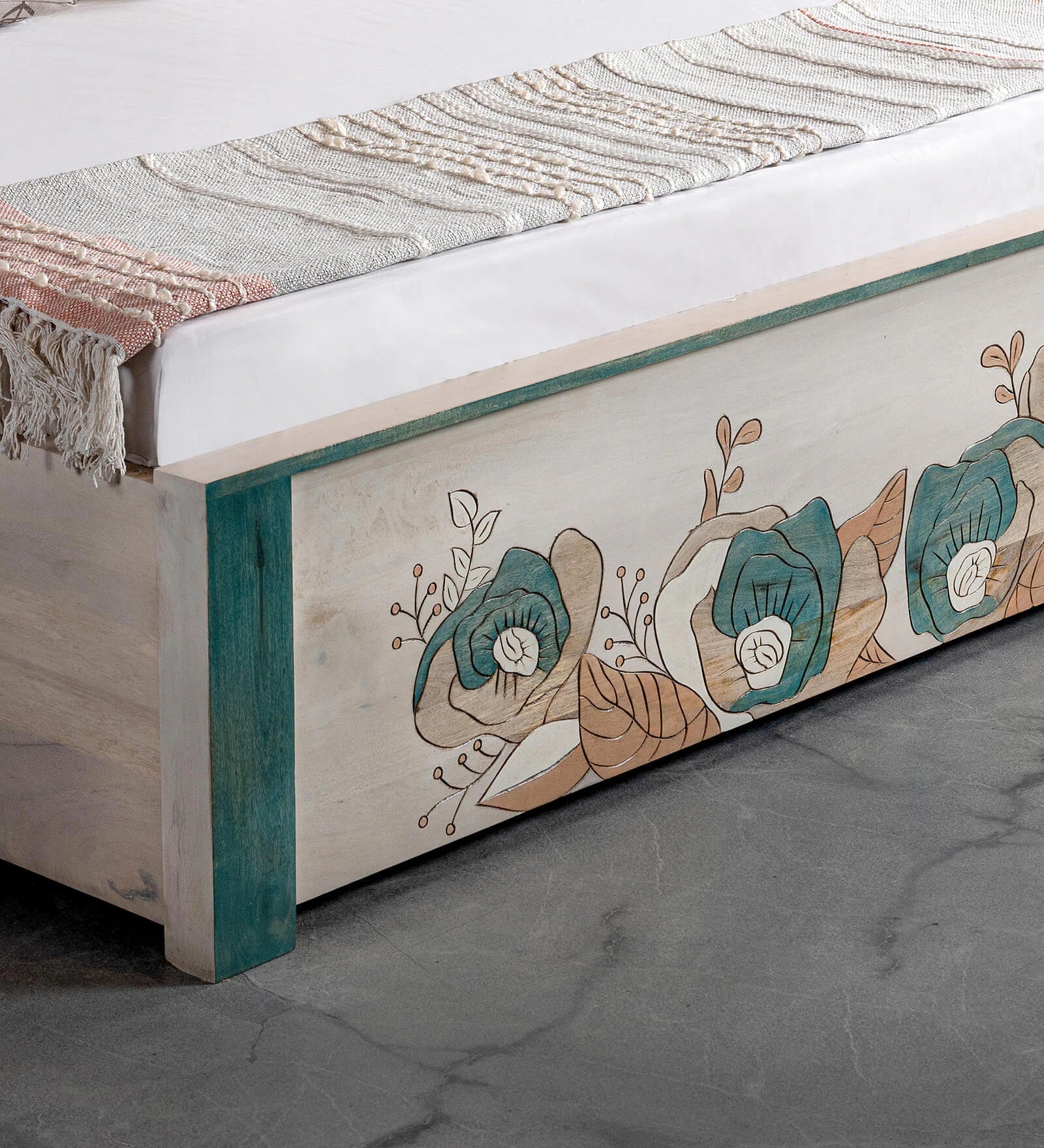 Brim Queen Size Bed With Box Storage