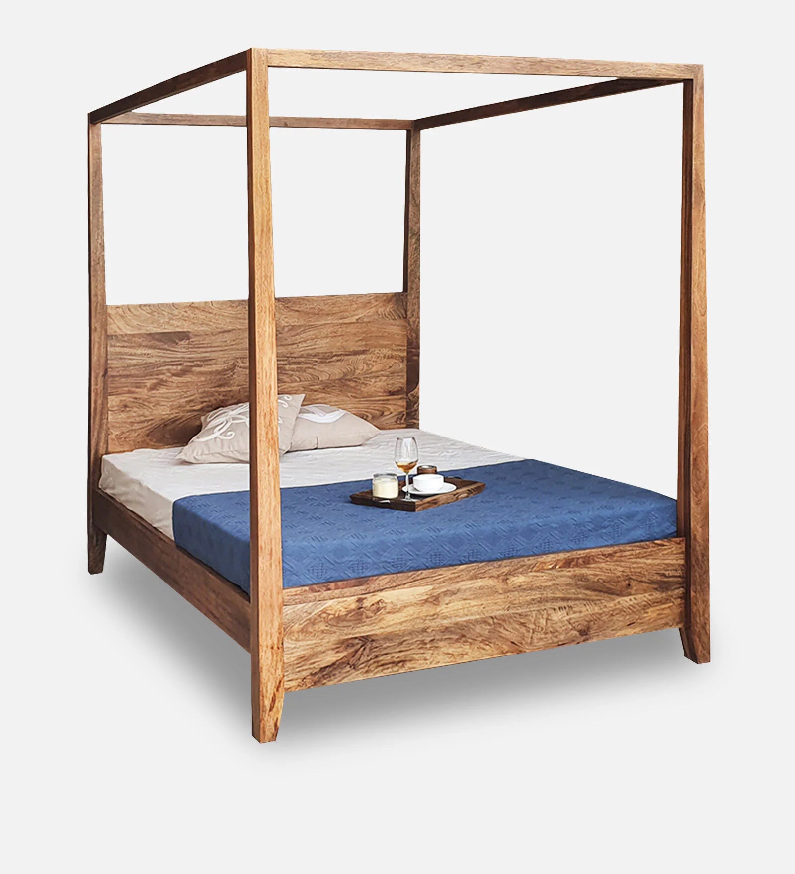 Ember Poster Bed