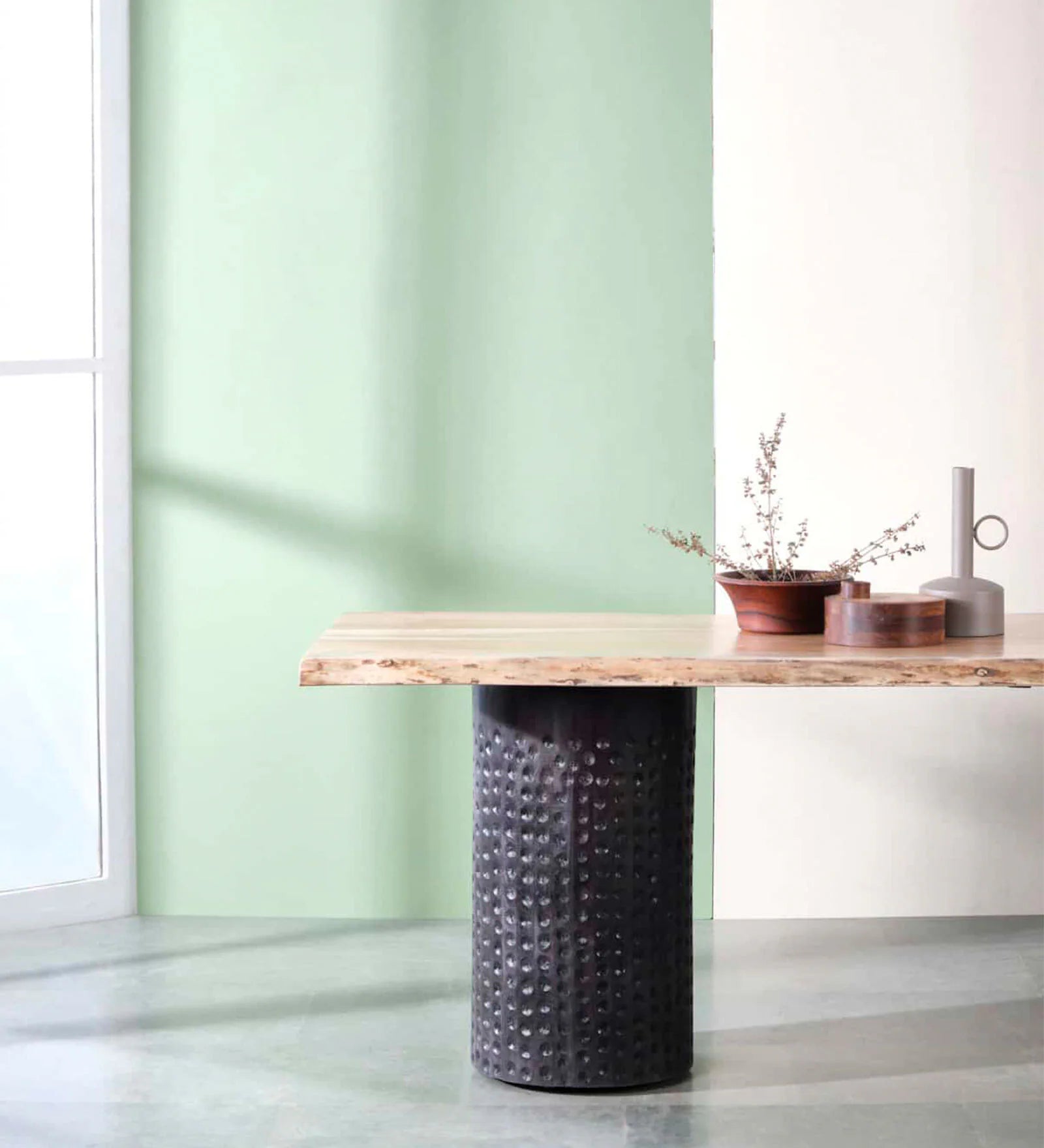 Crux 6 Seater Dining Table