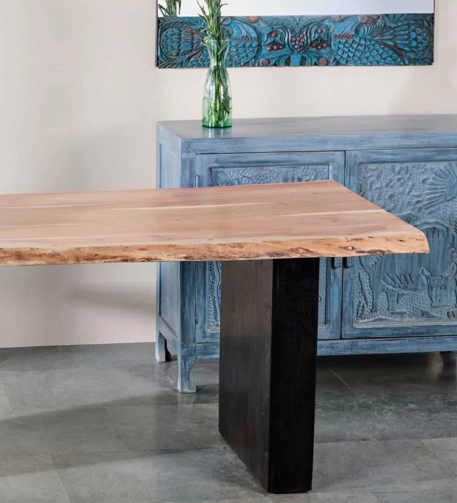 Crux 6 Seater Dining Table