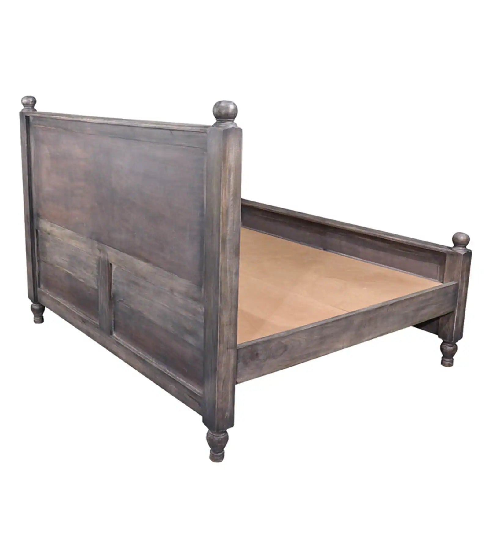 Wren Queen Size Bed