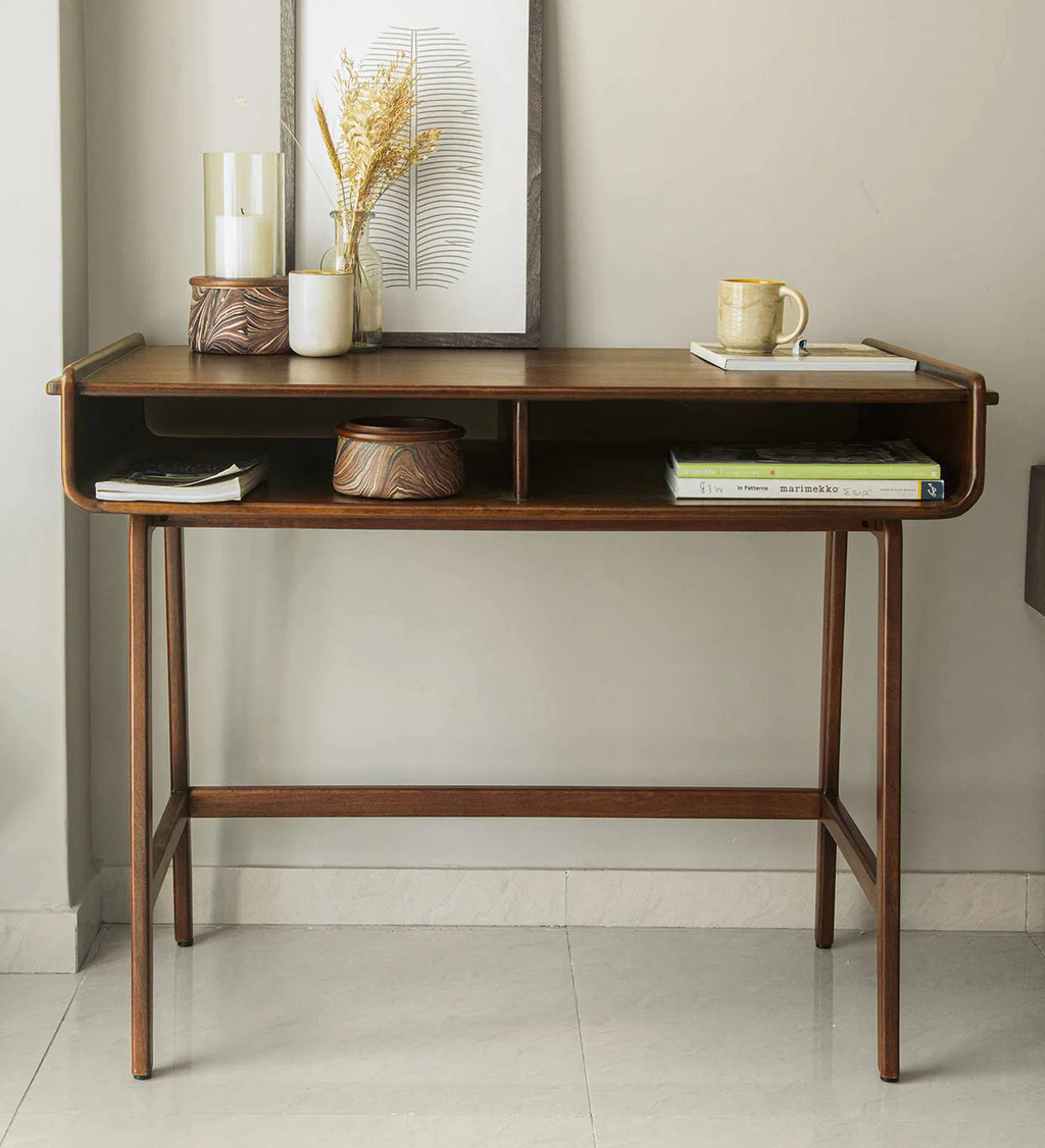 Rift Writing Table