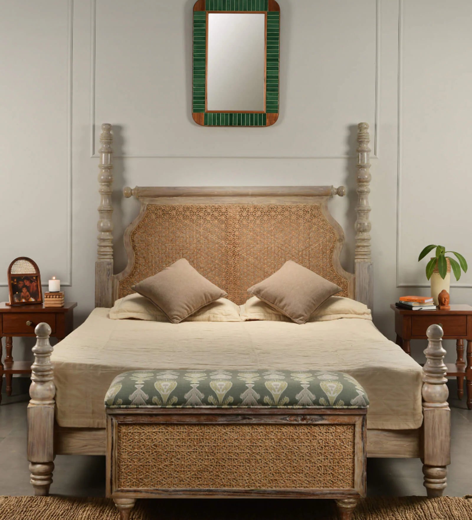 Orbit Queen Size Bed