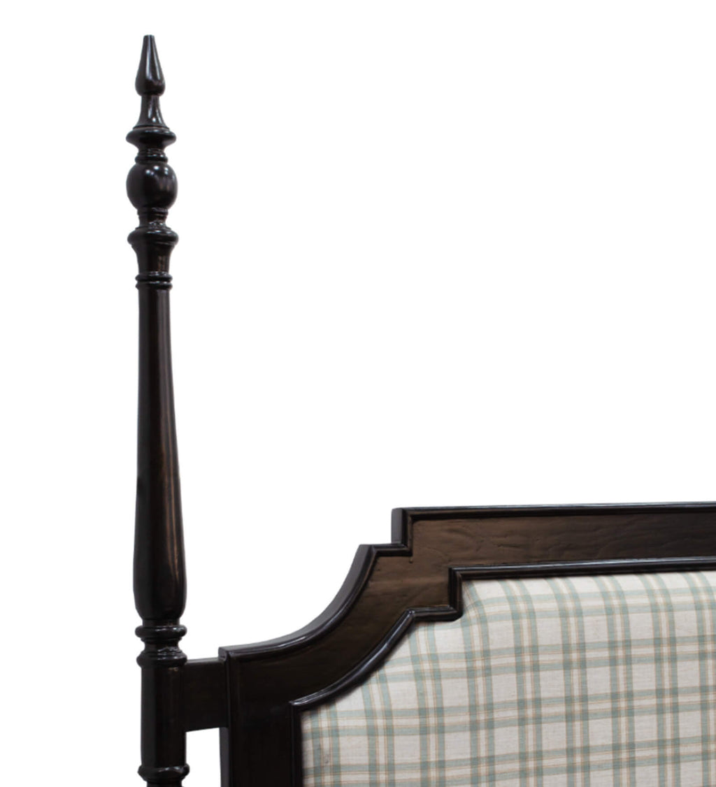 Span Queen Size Bed